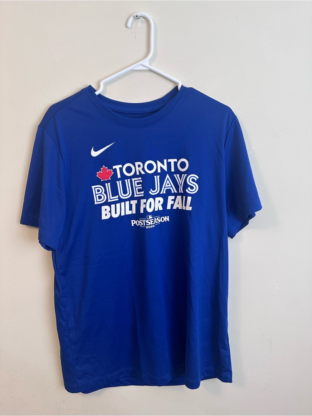 Nike Toronto Blue Jays 2025 Postseason Built for Fall T-Shirt M